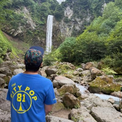 korin415's profile picture. swe founder building @beatshoplabs