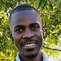 achie_juni79501's profile picture. 