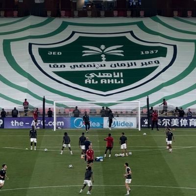 X_bin7's profile picture. 