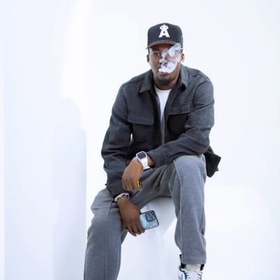 Ollyray0's profile picture.