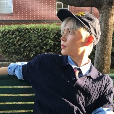 s4turniass's profile picture. 𓆉 ໑ ₊˚ lou ⋆ Ꮺ 🥯 ⩩ 03 🥨 she/her◞ ᘏ 🥐 ateez • enhypen • riize • p1harmony & kdramas enthusiast ◞ ✎ᝰ. psh • yjw