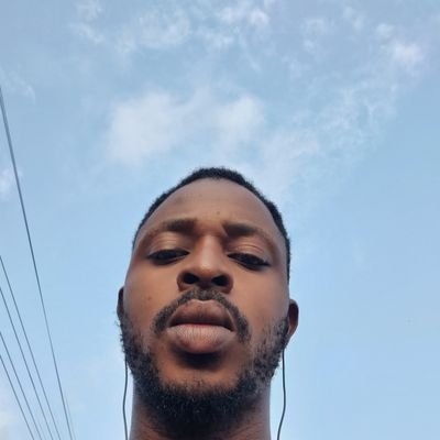 godofdansoman's profile picture. @ManUtd @wizkidayo @cristiano 
Nil satis nisi optimum ..   Dulce est desipere in loco ... Sagittarius