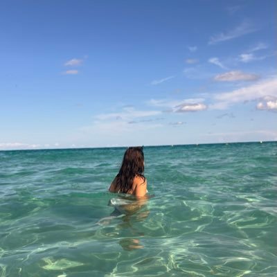 LouHenault's profile picture. 