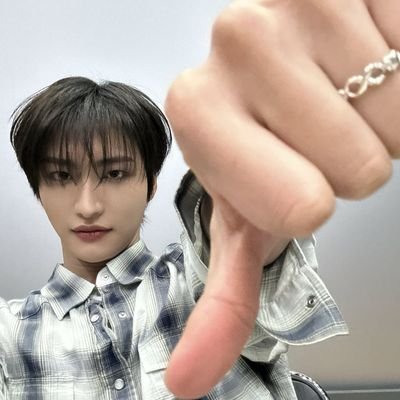 selfishwaltz_'s profile picture. 25, she/her, 🏳️‍🌈

°❀⋆.ೃ࿔*:･❀🪼⋆.ೃ࿔*:･

𝓪𝓽𝓮𝓮𝔃 ❀ 𝓮𝔁𝓸  ❀ 𝓻𝓮𝓭 𝓿𝓮𝓵𝓿𝓮𝓽