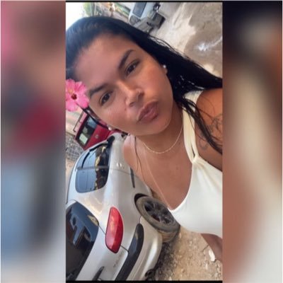 AlineSousa56's profile picture. - Jò 22 : 27 ☘️