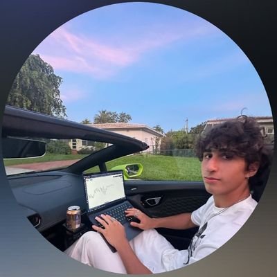 hucle00011's profile picture. All is fear in MONEY🏦 and POWER 💪🏻