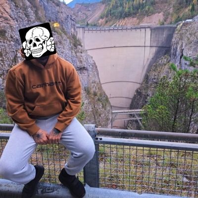 ACMB90's profile picture. ▪️Conservatore ▪️Milanista ▪️Appassionato di Geopolitica ▪️Patriota