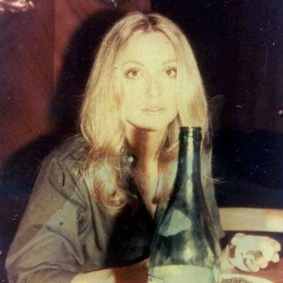 shar0ntates's profile picture. viva palestina 𓂆