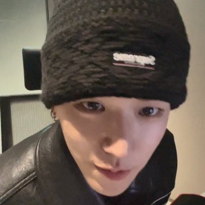 sanghyukiez's profile picture. .ㅡㅅㅡ