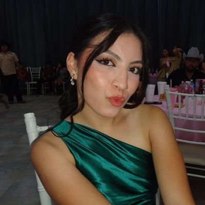 Picachiss1's profile picture. 11