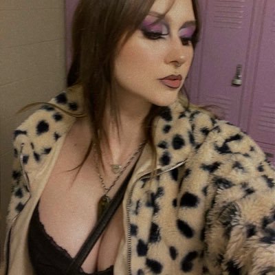 countwhorelok's profile picture. hell hath no fury like a woman • https://t.co/cHvAOe1vHw • married to @caseywedgiezz 🌹