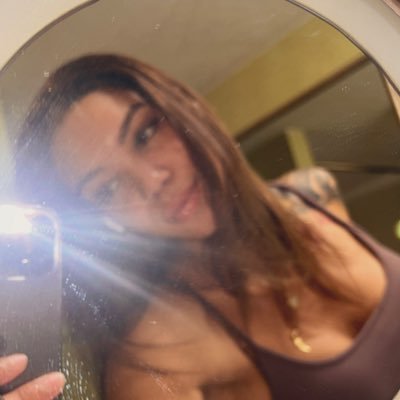 nothatsbatman's profile picture. 🐈‍⬛🪴🪐🕊️