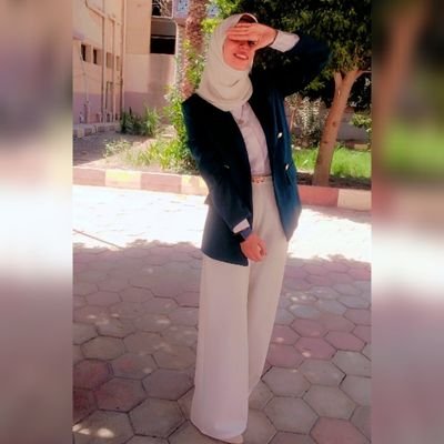 fatmaAlzhraa18's profile picture. And in the end all i learned wًas how  to be strong alone