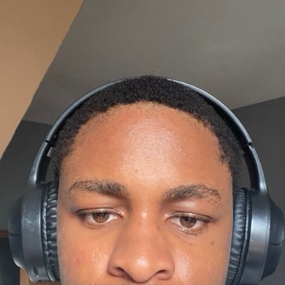 GNnabue's profile picture. Dental student🦷| FCB💙❤️ | crypto | phone and gadgets dealer🤳💻 (KG gadgets)