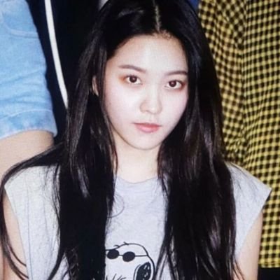 yeripimposa's profile picture. i wish you roses by kali uchis