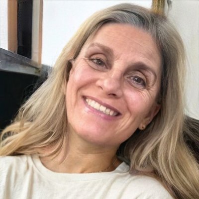 teresa_mendok's profile picture. Guia de caminhadas nas levadas 🥾 | Madeira, de coração 🌿
Caminhar é a minha maneira de entender o mundo.