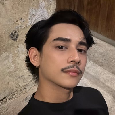 afigonist's profile picture. 1 of 1