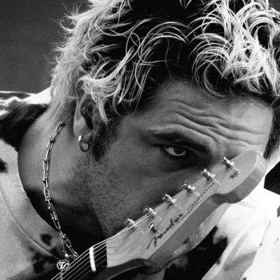 bowchords's profile picture. 