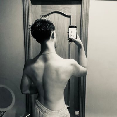 aaleexx__17's profile picture. pretty hoes listen al seko