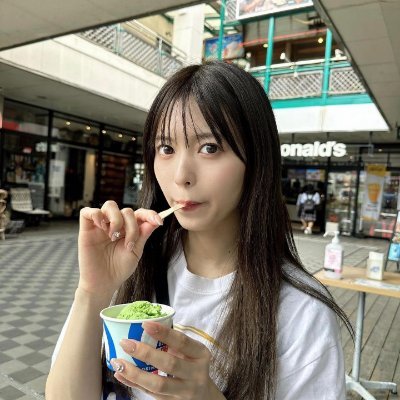 mariko25120's profile picture. 