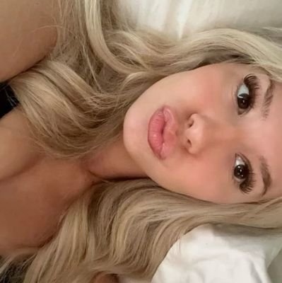 Joanna041682365's profile picture. long lasting relationship with a decent man, someone honest,