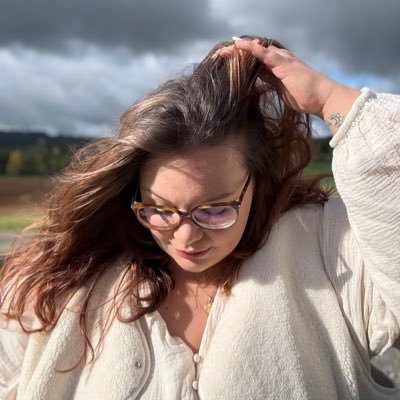 ivresse_1995's profile picture. 