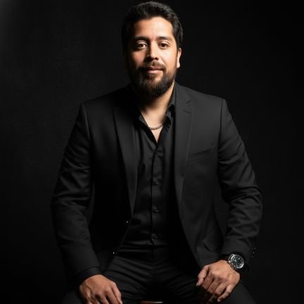 amincarelli's profile picture. Vice presidente de @IProOficial. Funcionario de la Municipalidad de LP. Político. Periodista. Hincha de Nacional. Padre de Ciro. Columnista en https://t.co/bJJMON7hvt