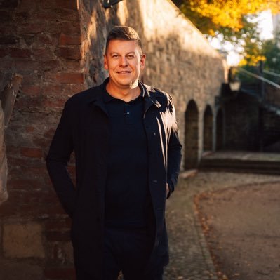 JoernRettig's profile picture. Wer Kommunikation in seinem Unternehmen nach innen&außen (vor)lebt, ist erfolgreich! | politisch interessiert, sportlich | aus #SachsenAnhalt | hier ganz privat