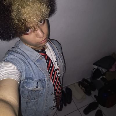 mentadecalcinha's profile picture. A liberdade é uma ideia, amor. Sua súplica é só arte

(mcz)