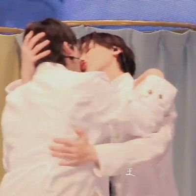 jyuuwyx's profile picture. slayed too hard now I want to be in a coma
叫我梦秋