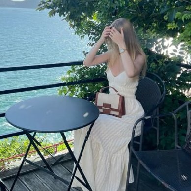 KatherineVampi's profile picture. 