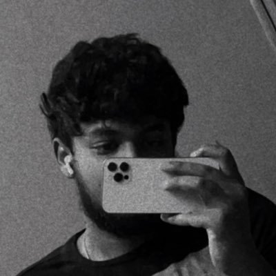 Anneeruthh's profile picture. 