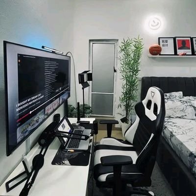 Content writer,community engager and web 3.0 job hunter.