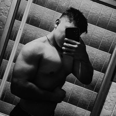 armiro972's profile picture. 