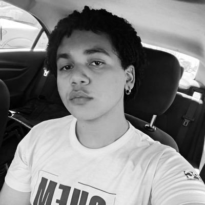 pdr0knowles's profile picture. 🐝🤠