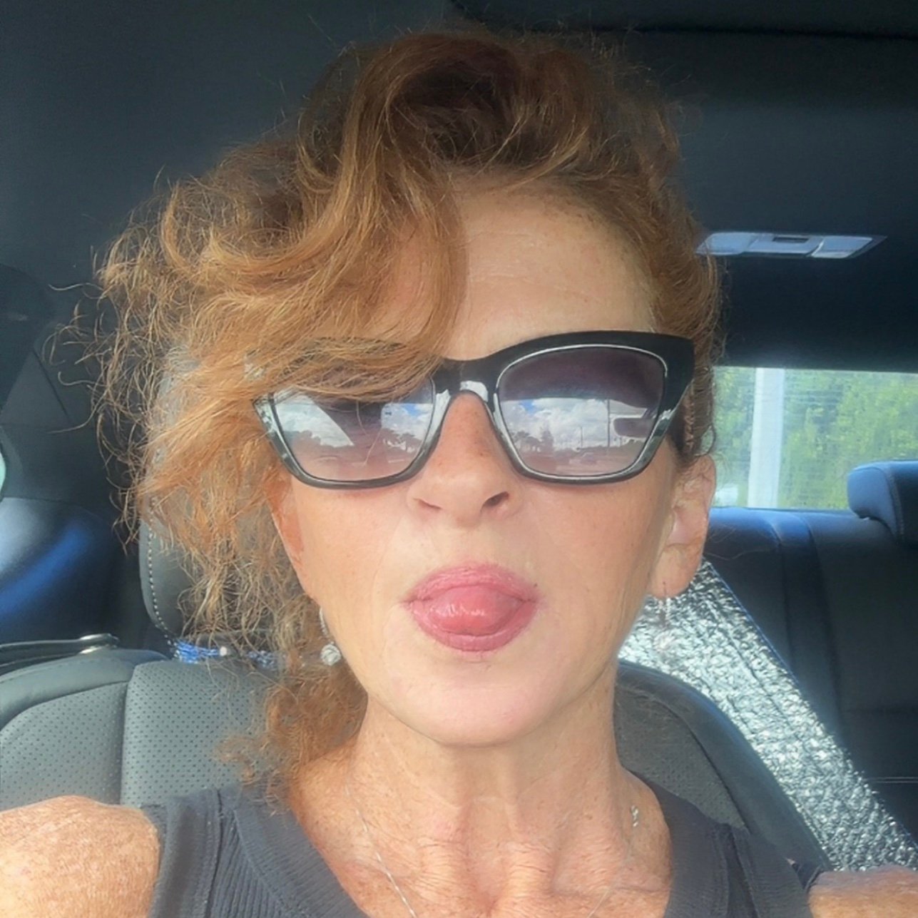 DeniseyXOCya's profile picture.