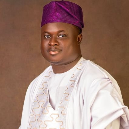 AgboolaFaith2's profile picture. Lawyer || Co-Founder, Cross-Border FinTech ||  Entrepreneur || Writer || Saxophonist.