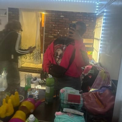 libraadiary10's profile picture. 😘