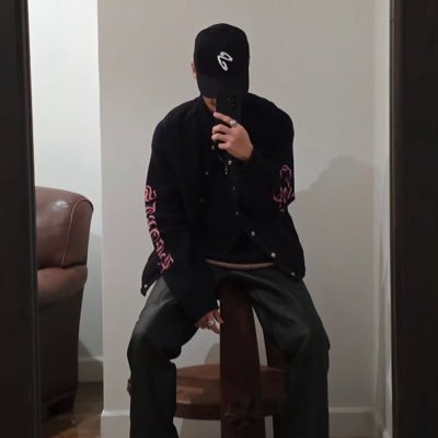 sanwoo_luv's profile picture. I’m a gigolo