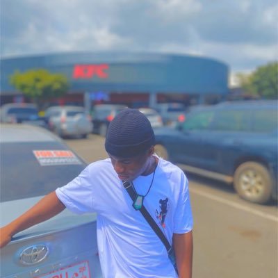 ThinkerQua8640's profile picture. 