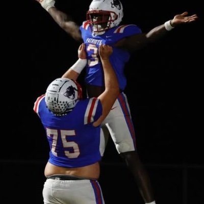 BrockBarrett75's profile picture. 2026. 6’3” 315 lbs. OG/Center. Bench: 340 Squat: 495 Clean:265. GPA 3.5 NCAA ID: 2308989634.