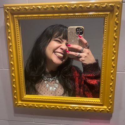 louise_suzy's profile picture. instagram: Suzylouisep Embaixadora do @showlivre Virginiana SIM, bissexual e fetichista