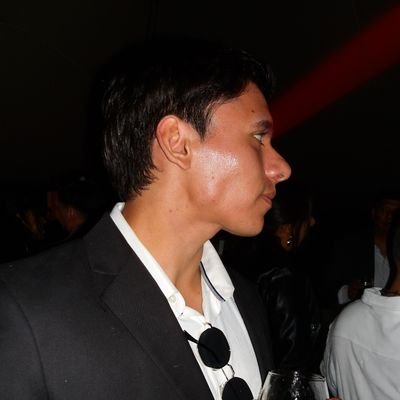 ezc0l_1's profile picture. 