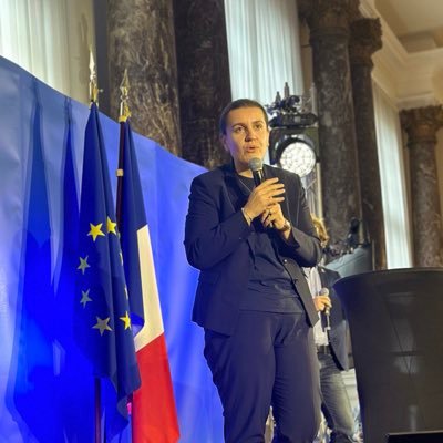 Faustine_Maliar's profile picture. Vice-présidente de la Région @hautsdefrance | Avec @xavierbertrand 🇫🇷 | Directrice de cabinet de @NatachaBouchart #Calais