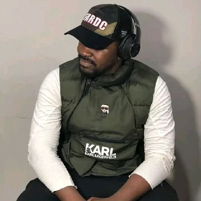 Therockbin3's profile picture. ATAÜNI Relations International
Engagé pour L'Afrique 🇨🇩
Combattant de la Liberté ✌🏾
Citoyen du monde 🌍
Activiste  Politique /Pan-africain✊🏾