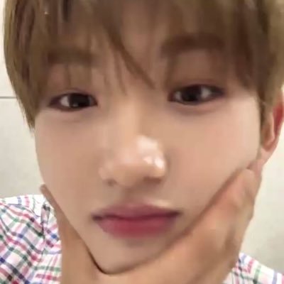 heejuroll's profile picture. 