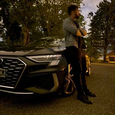 lintru5's profile picture. 