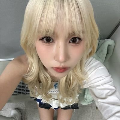 ivusolo's profile picture. no me sigan esto es una cuenta kpop