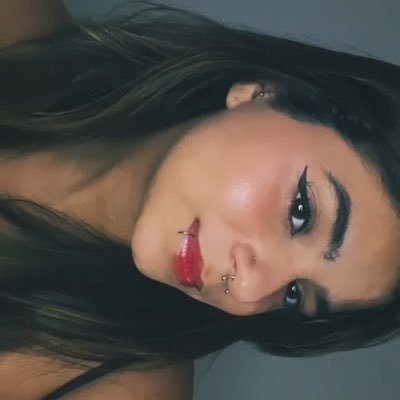 samyrxa's profile picture. 