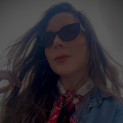 labelledulivre's profile picture. 🦋